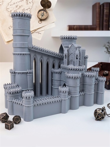 برج تاس کینگ‌هولد Kinghold Dice Tower