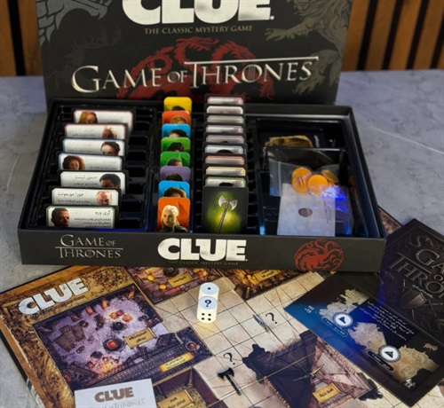 بازی سرنخ تاج و تخت  Cluedo Game of Thrones